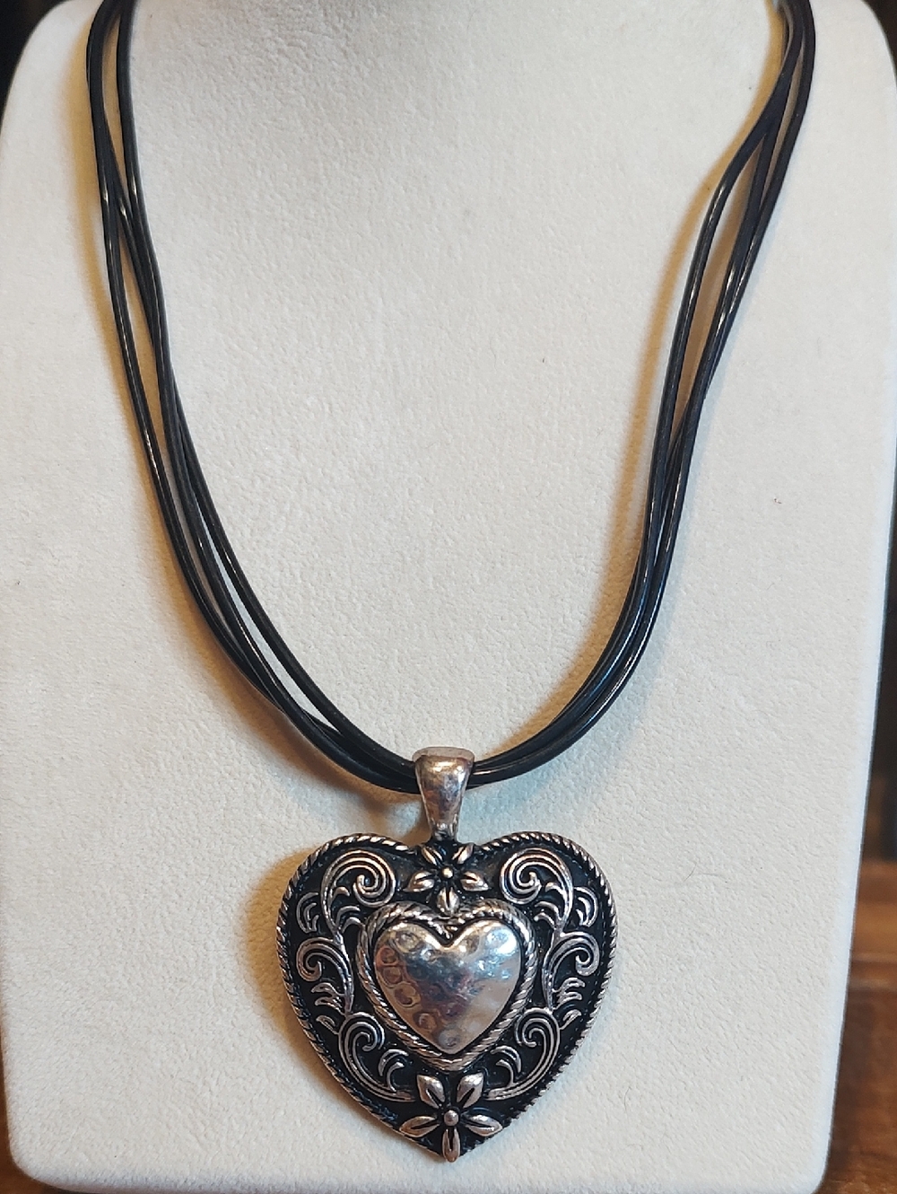 Blazin Rox Silver Heart Pendant Necklace With Black Three Strand Cord 19 Inches